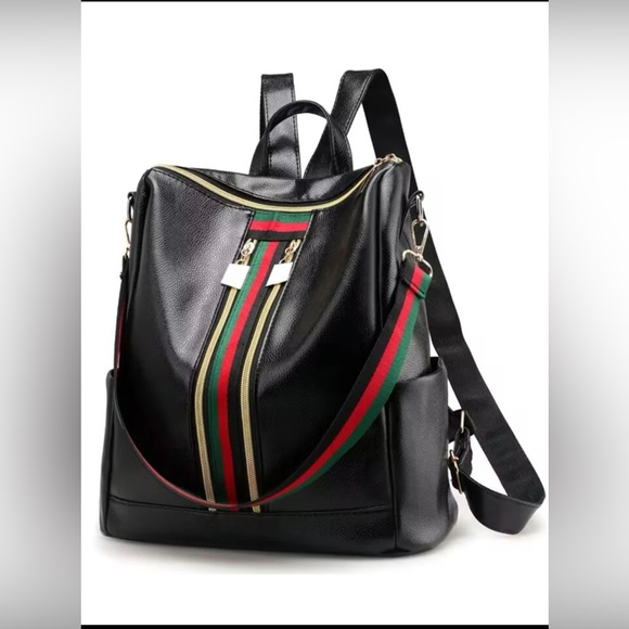 Handbags - New🌸backpack!